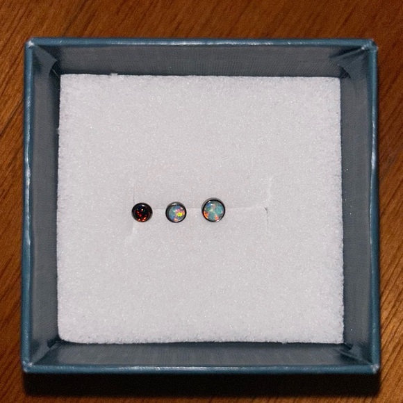 16g Threaded Titanium Opal Ends - Picture 1 of 1